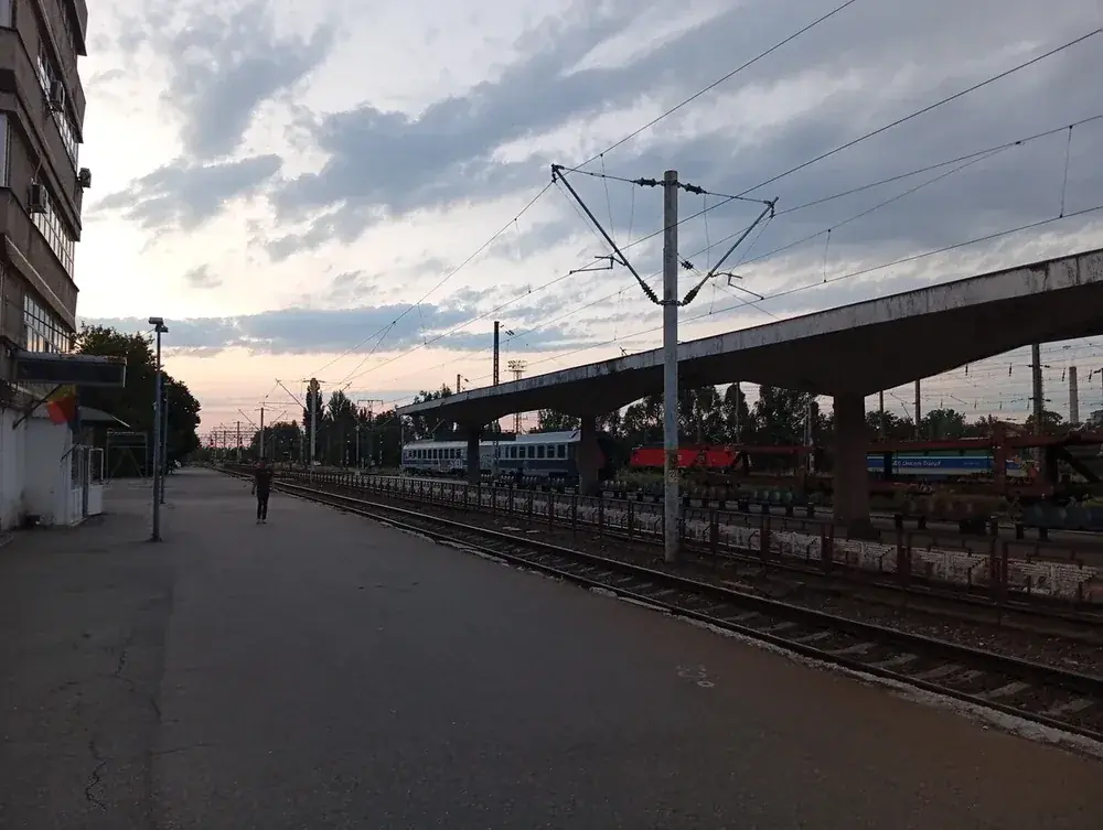 The platforms at dusk, looking west along the yard